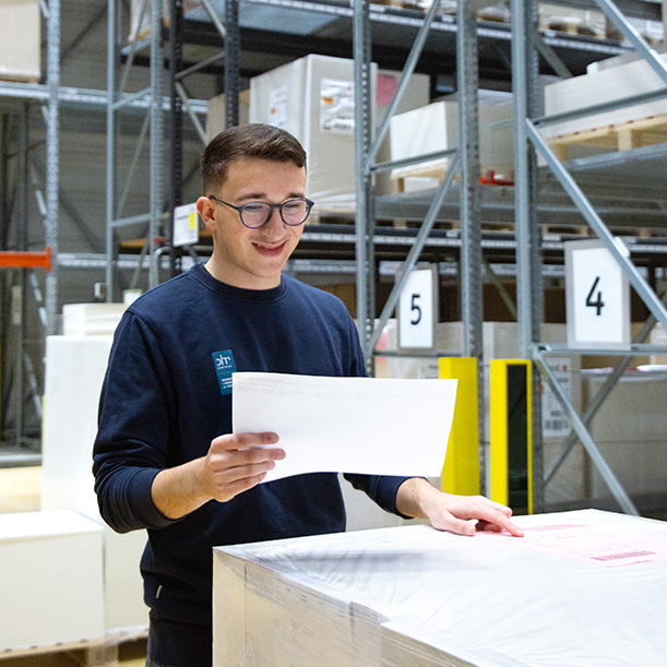 301_Fachkraft_Lagerlogistik