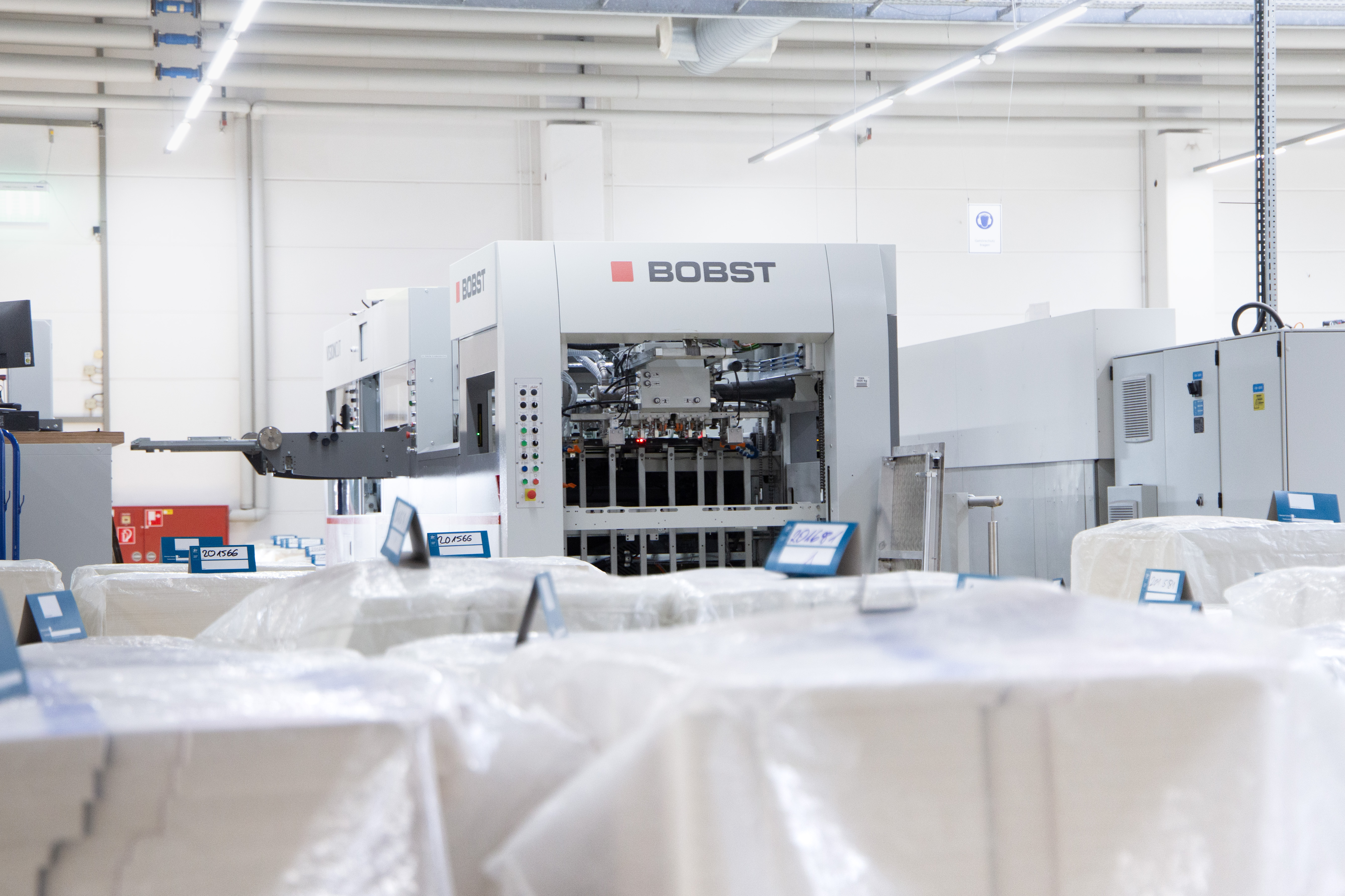 Neue Stanzmaschine Neue Stanzmaschine